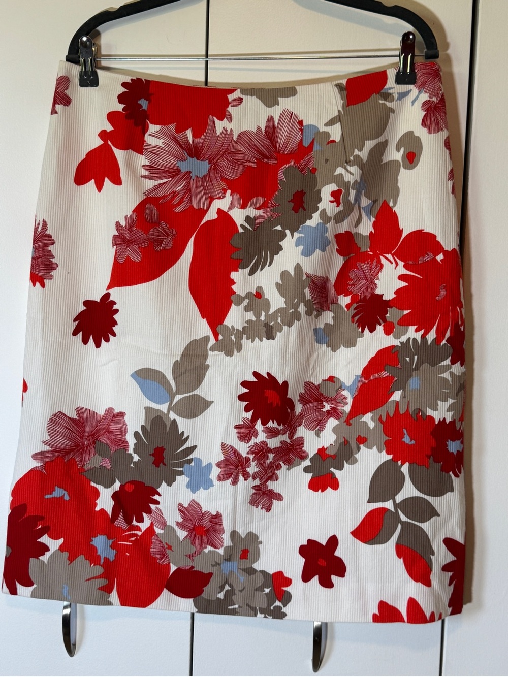 Pendleton Red and Cream Floral Pencil Skirt